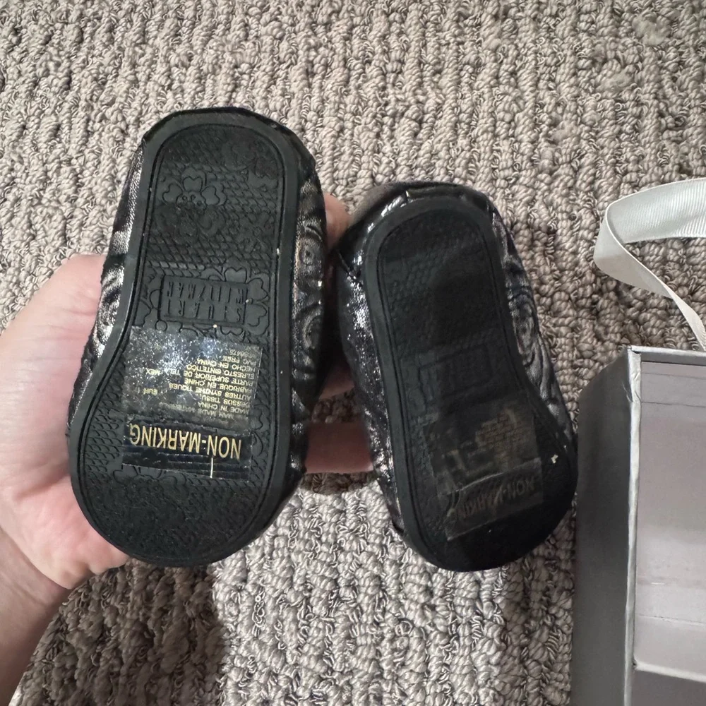 Stuart Weitzman Black Shoes - Picture 4 of 4